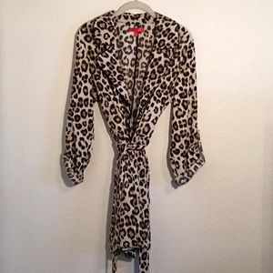 Jennifer Lopez- Leopard print jacket - Size M - NWT